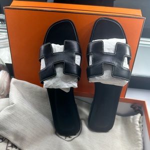 Hermes sandals